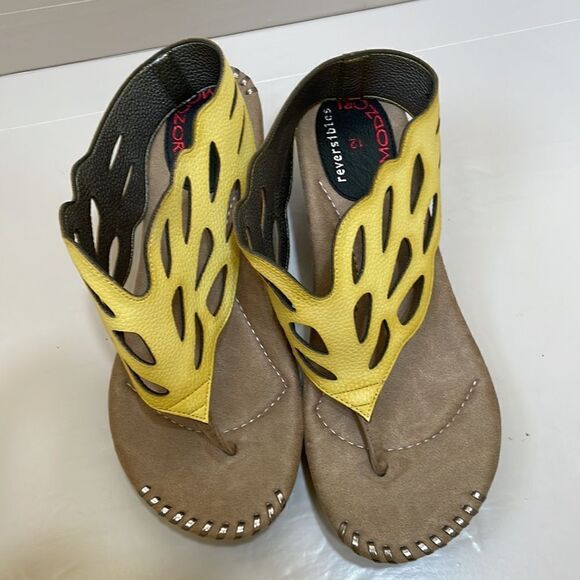 MODZORI REVERSIBLE SANDALS IN LEATHER‎ - Picture 8 of 10